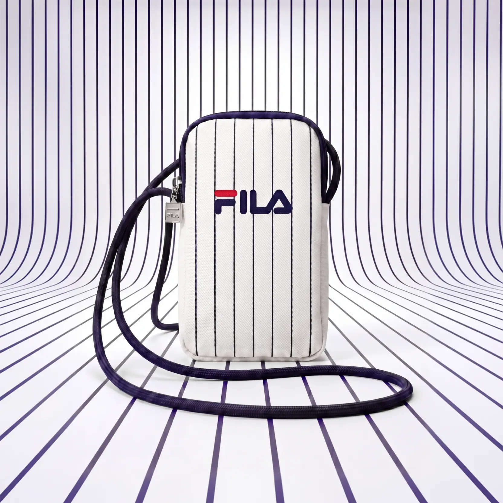 foto porta cellulare Fila